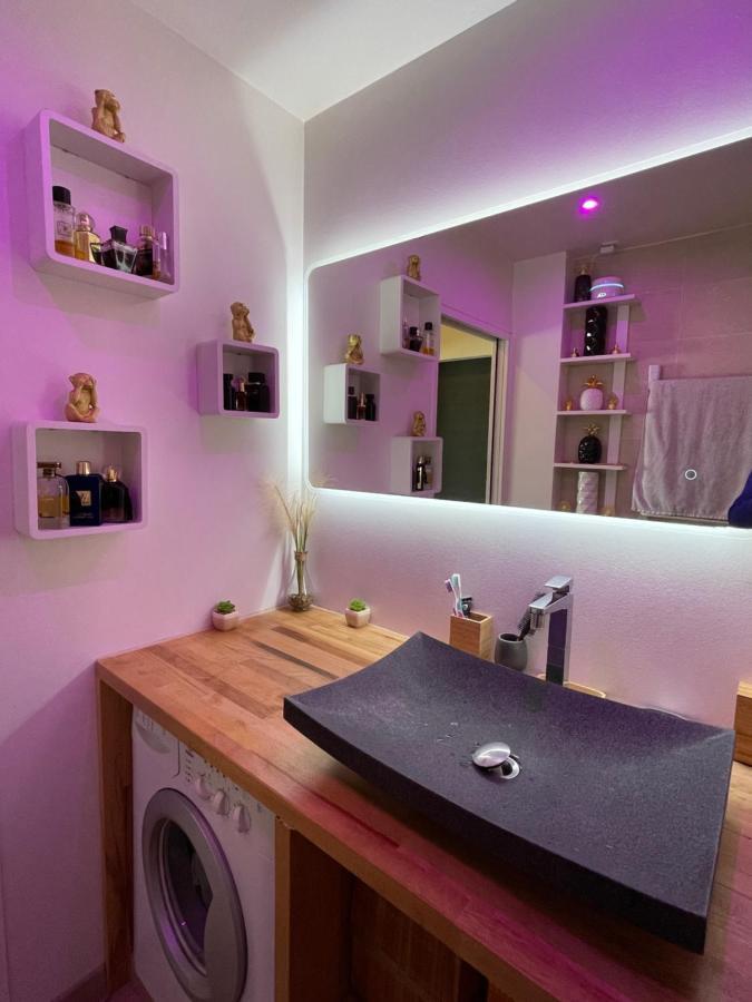 Guest Room "We Are With You In This Flat" Estrasburgo Exterior foto